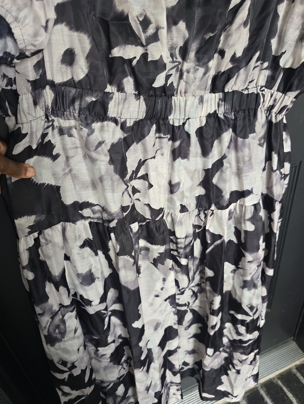 Anne Klein Plus Sz 3X Black Floral Maxi Dress Puff Sleeve Elastic Waist Coastal - Picture 8 of 11
